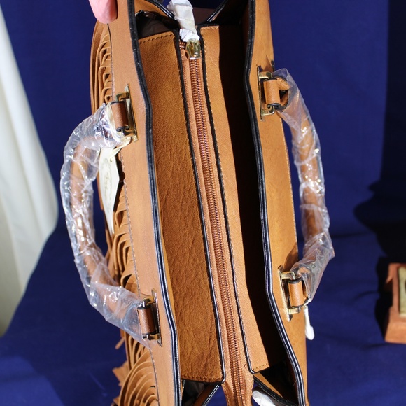 Isabelle Bags Isabelle Nwt Vegan Leather Fringe Handbag Poshmark